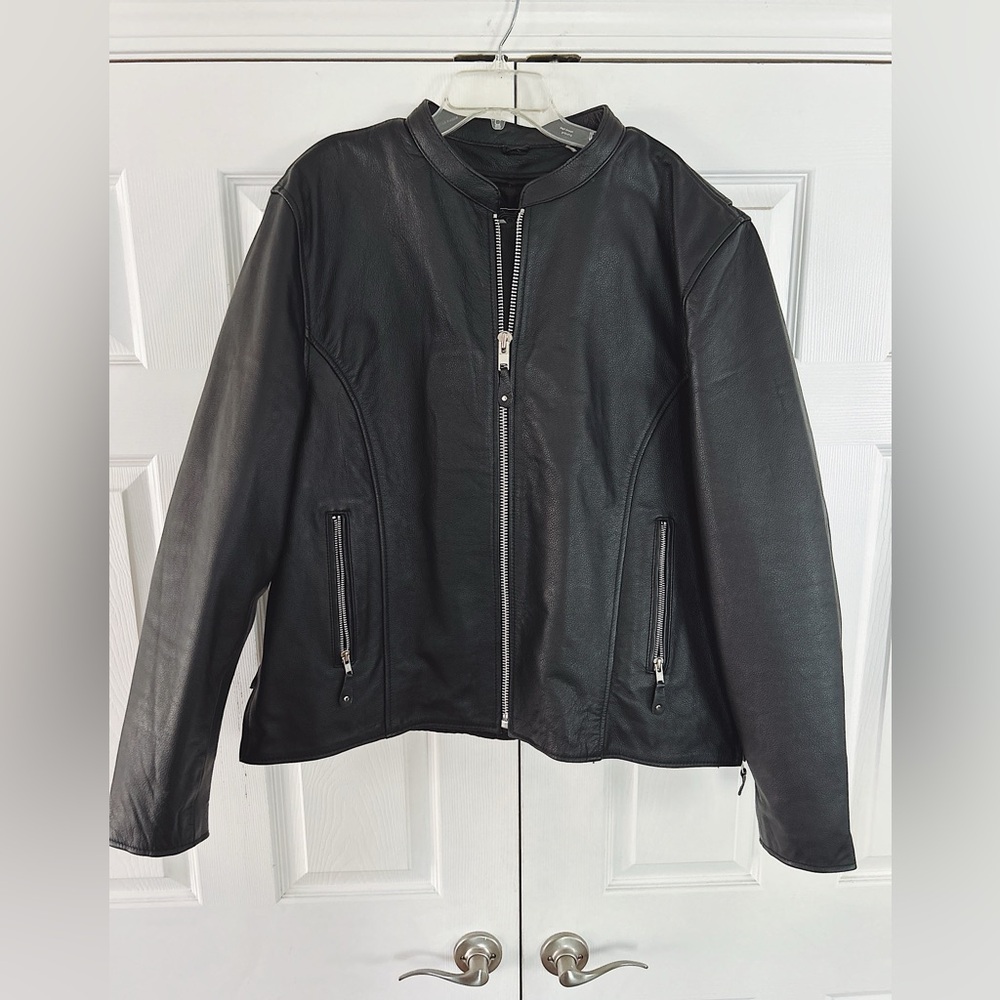 Men's Classic Black Leather Jacket